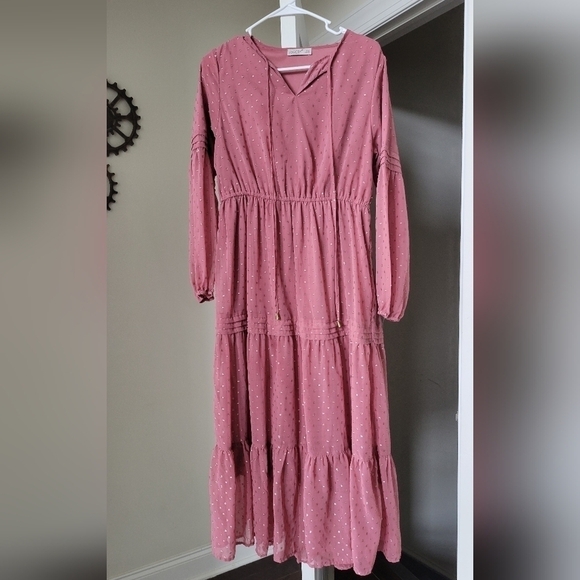 Dresses & Skirts - Women kurta/dress pink long with sleeves shimmer